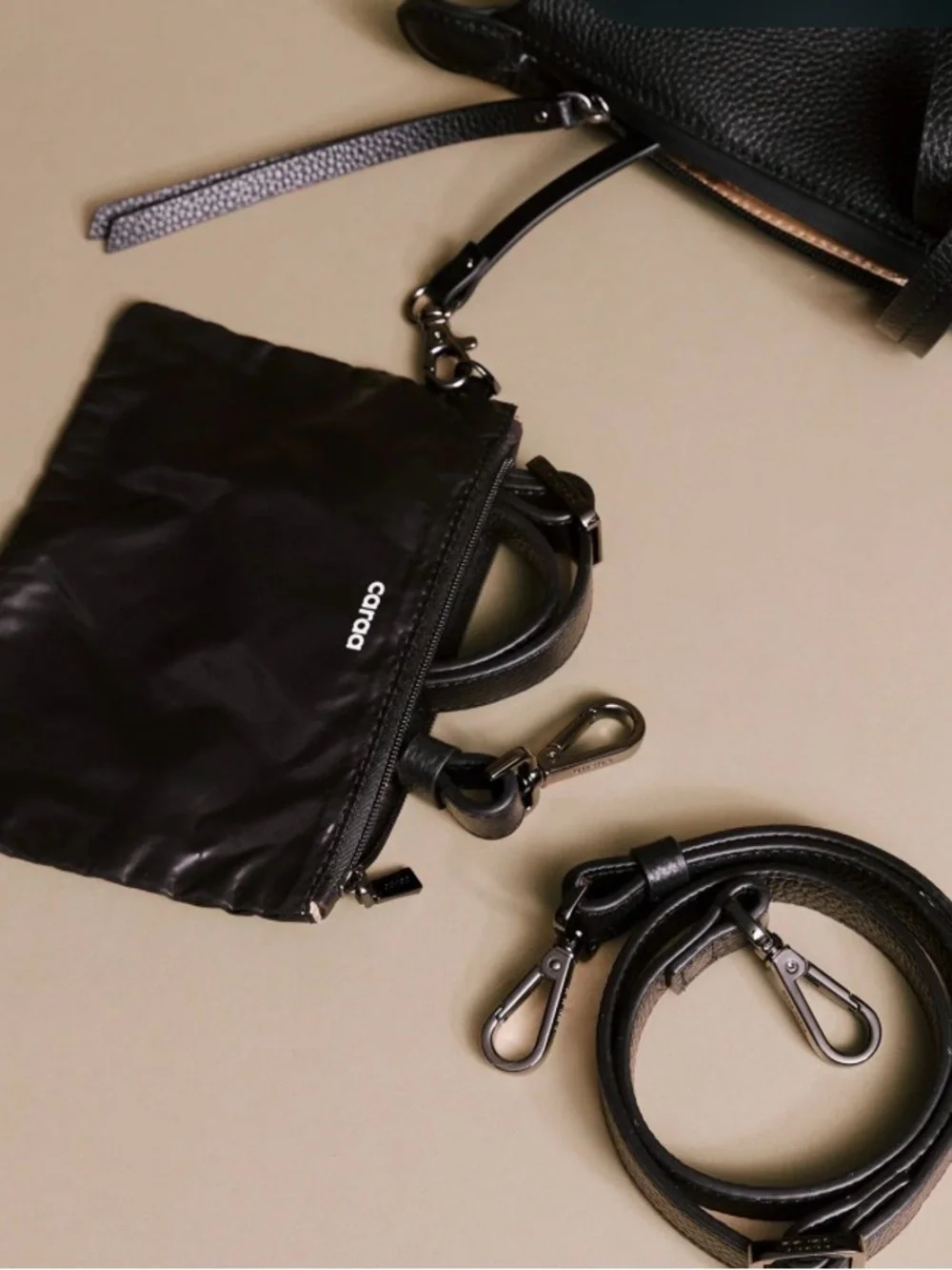 Caraa Black Leather Laptop Tote